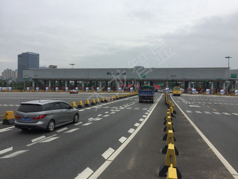 智能LED廣告機(jī)-戶外廣告機(jī) (5).jpg 智能LED廣告機(jī)-戶外廣告機(jī) (5).jpg