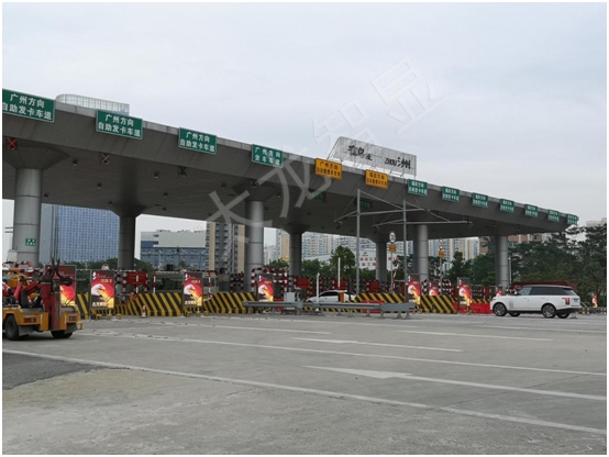 智能LED廣告機(jī)-戶外廣告機(jī) (4).jpg 智能LED廣告機(jī)-戶外廣告機(jī) (4).jpg