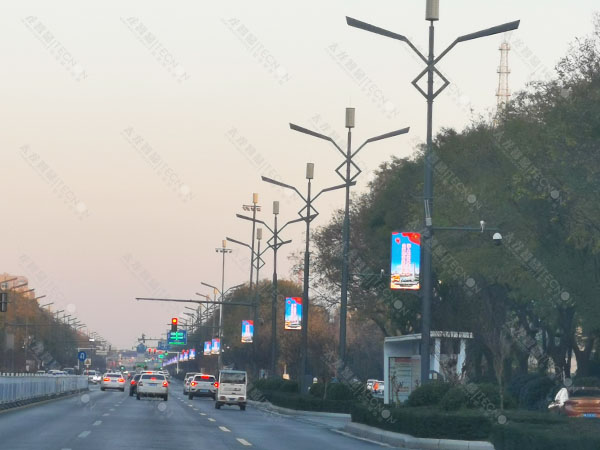 LED燈桿屏 LED燈桿屏.jpg