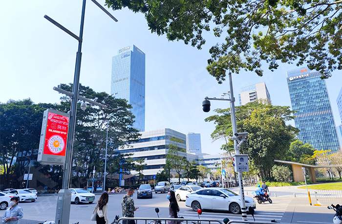 LED燈桿屏,智慧路燈 LED燈桿屏,智慧路燈