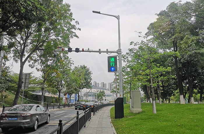 智慧燈桿,LED燈桿屏 智慧燈桿,LED燈桿屏