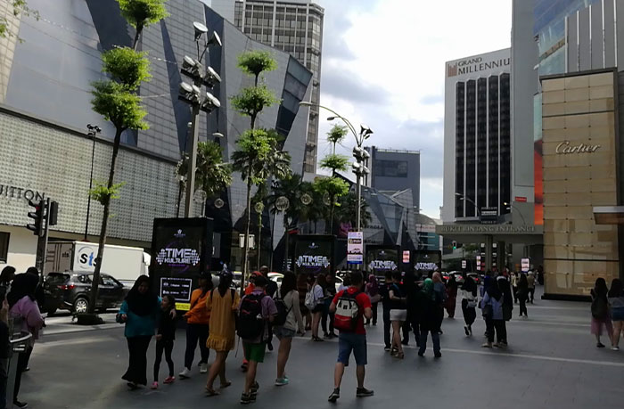 馬來西亞LED燈桿屏